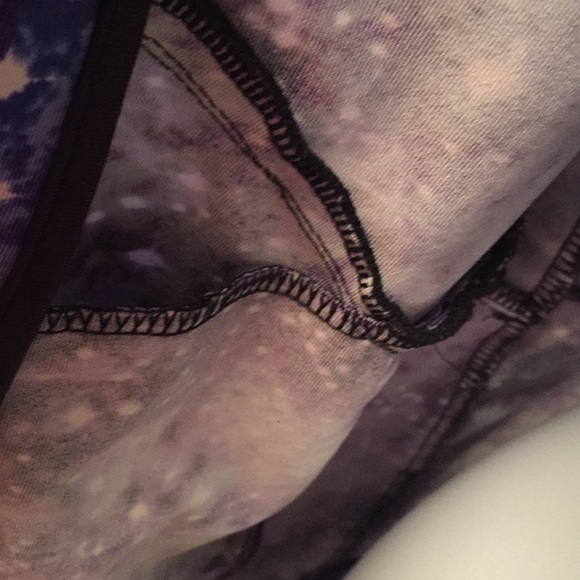 Aviva Jogging Top - Picture 4 of 6